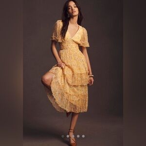 BHLDN Anthropologie Naomi Short-Sleeve V-Neck Yellow Floral Tiered Dress - Small